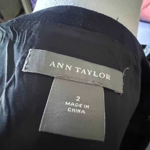 MIDNIGHT BLUE PLEATED SKIRT - Picture 3 of 4